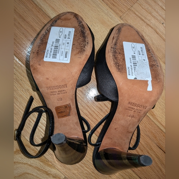 NEW MISSONI TWISTED METALLIC STRIPED PATENT LEATHER AND SATIN HEELS - Picture 9 of 12